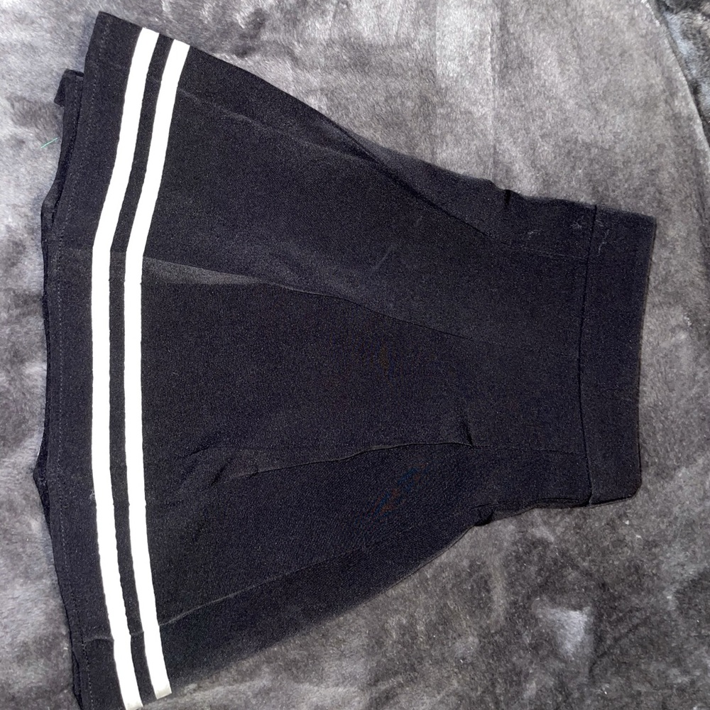 Black & white skater skirt